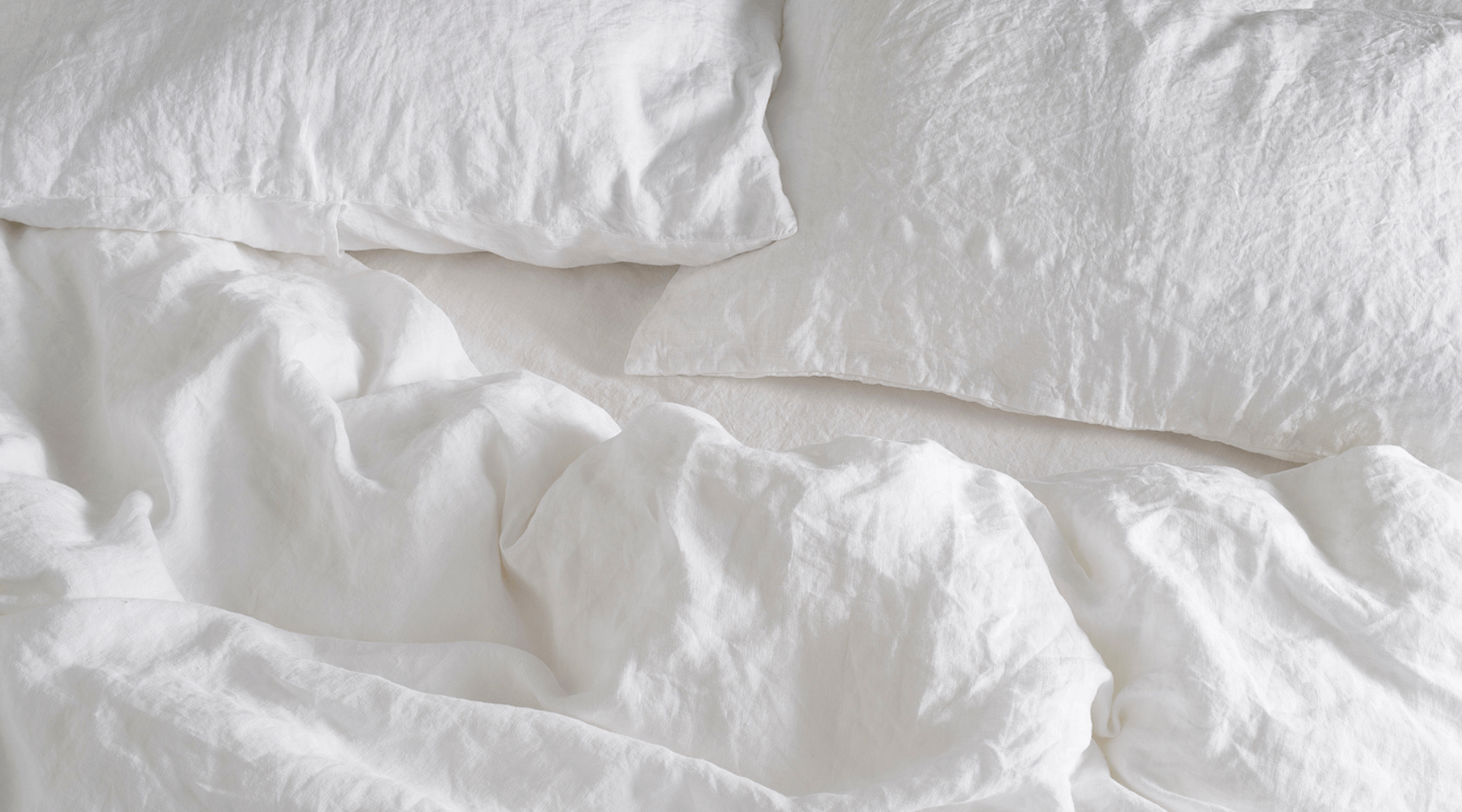 The Ultimate Bed Sheet Sizes Chart & Buying Guide