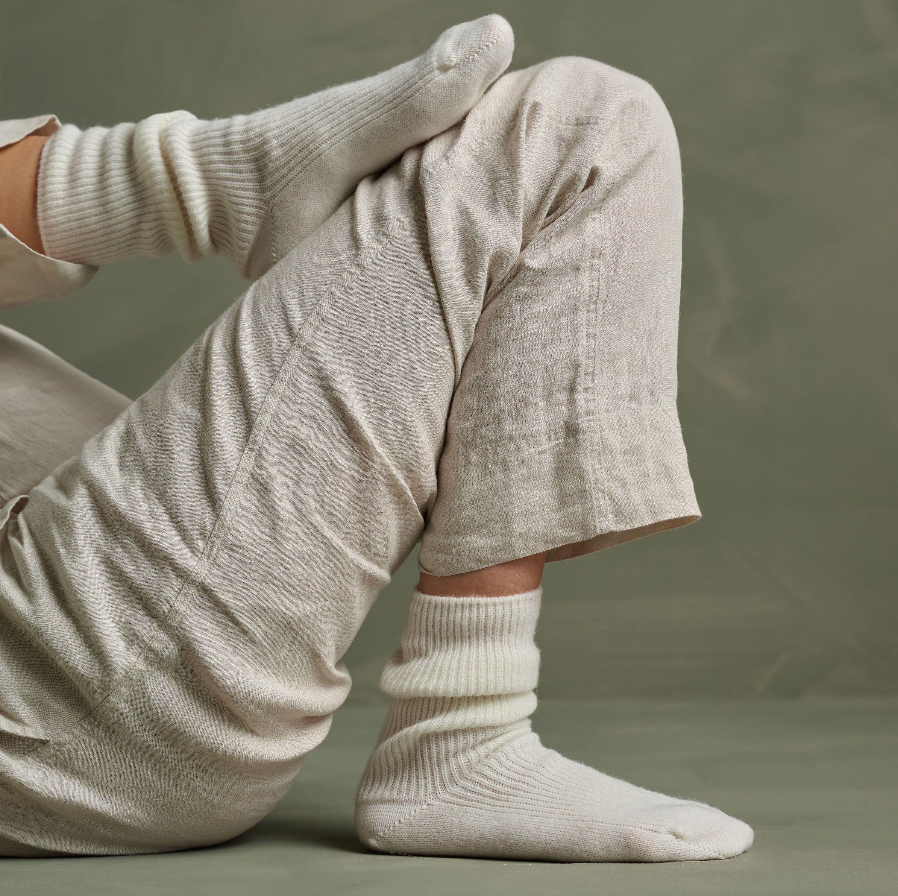 The Women's Cashmere Sock - Snow