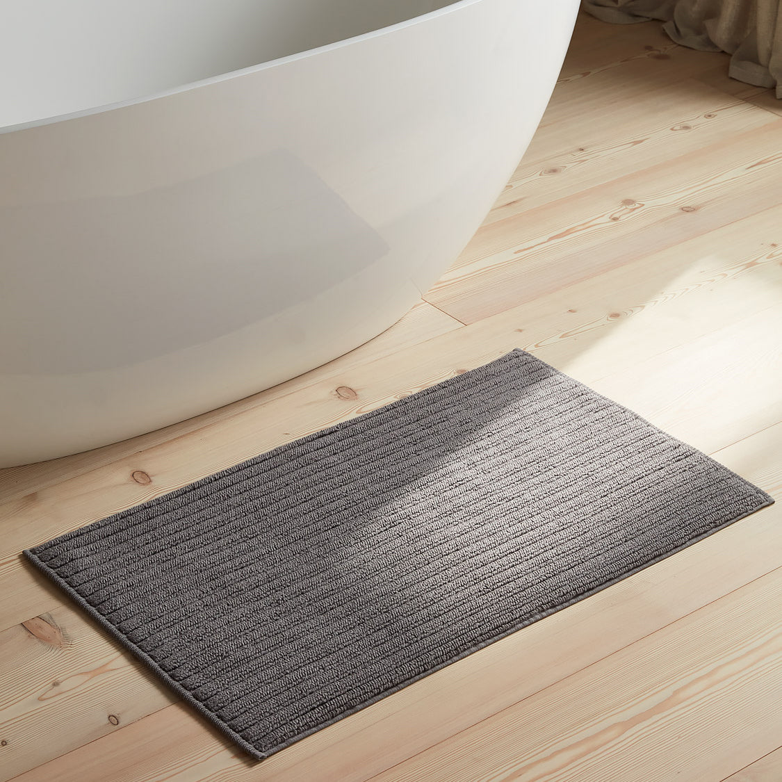 The Plush Bathmat - Slate