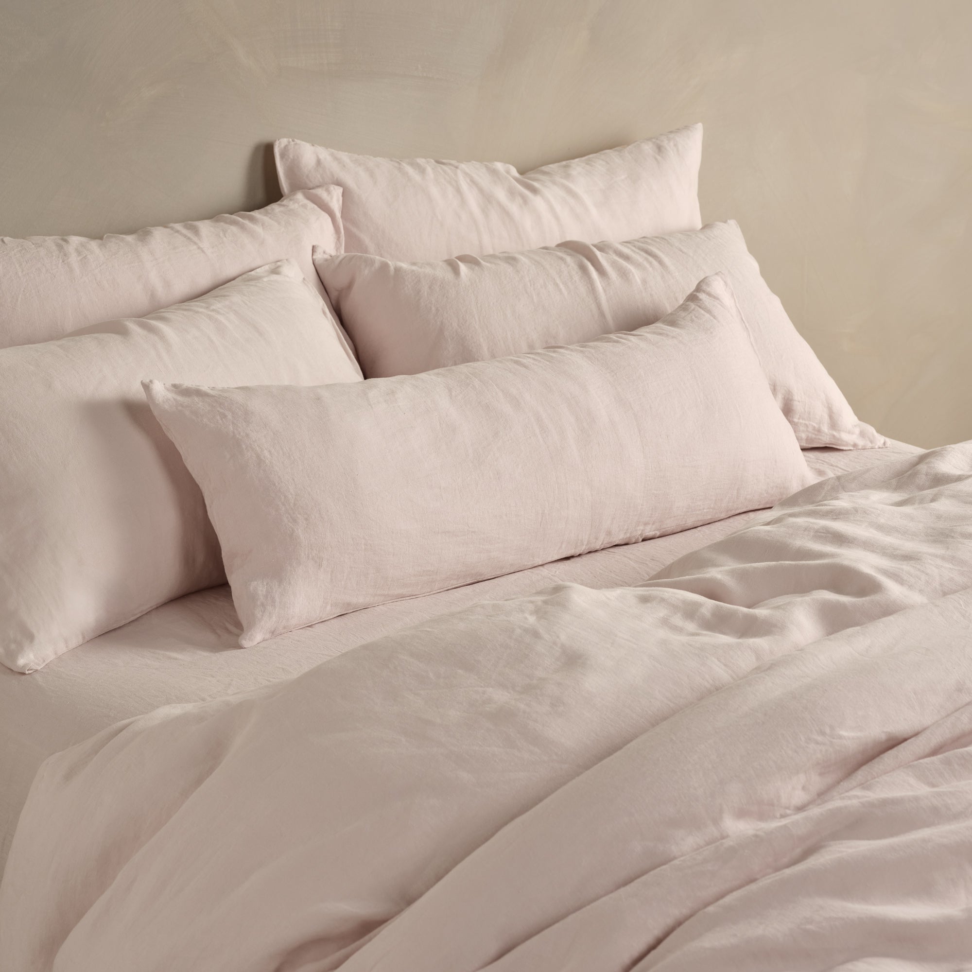 The Long Linen Pillowcase - Rose