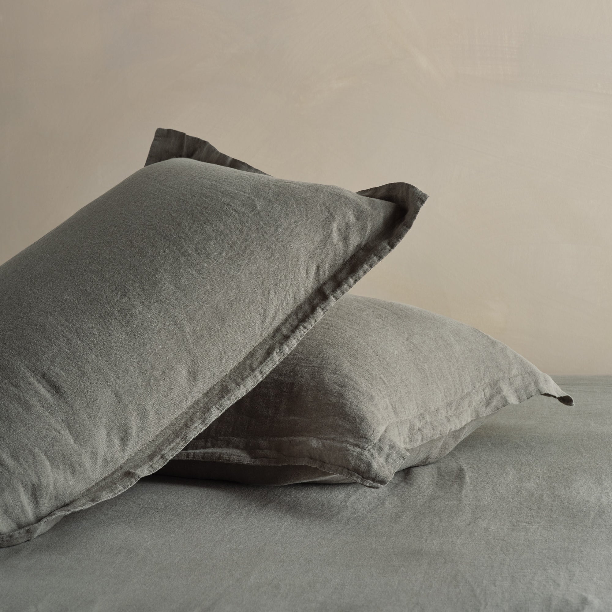 Linen Oxford Pillowcase Pair - Moss