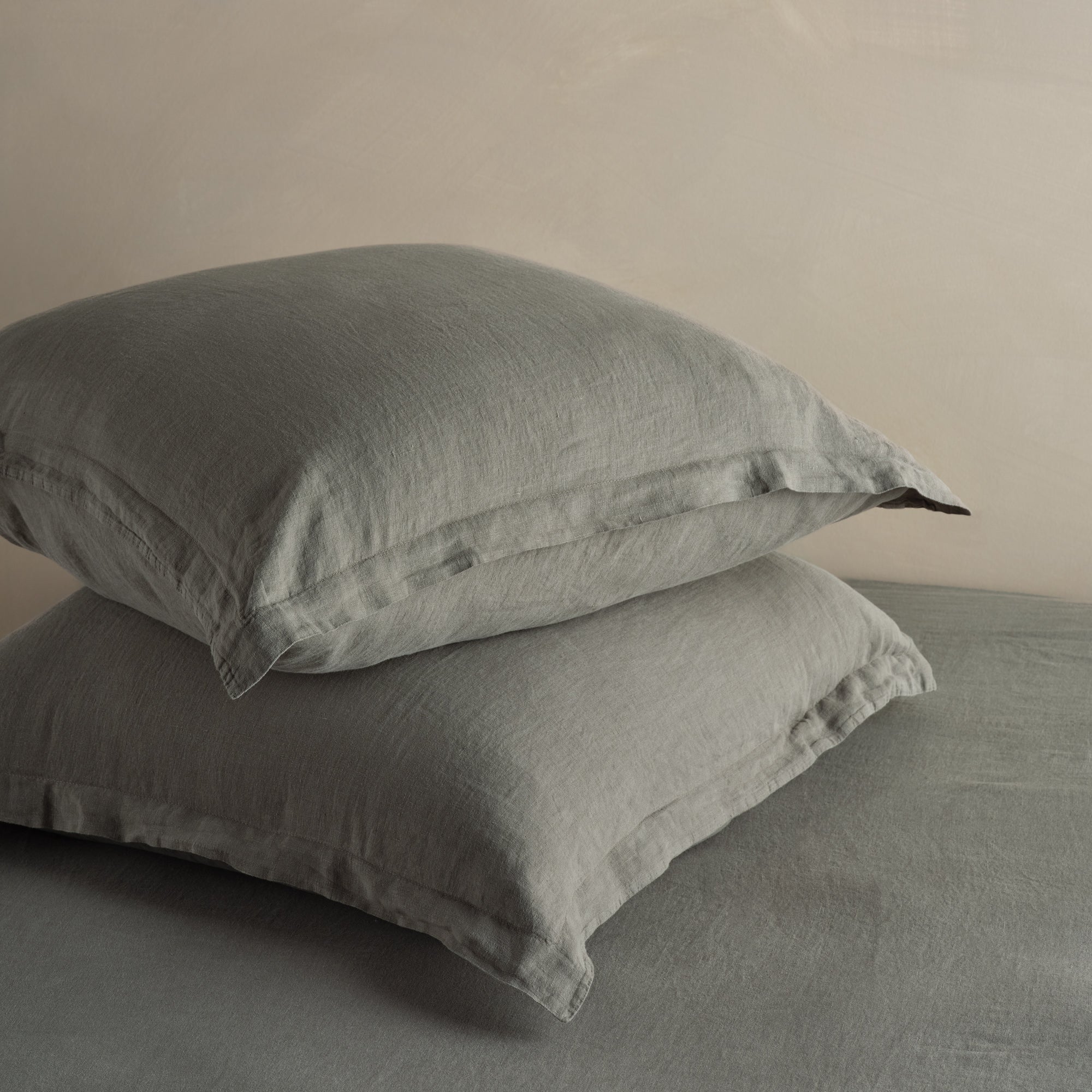 Linen Oxford Square Pillowcase Pair - Moss