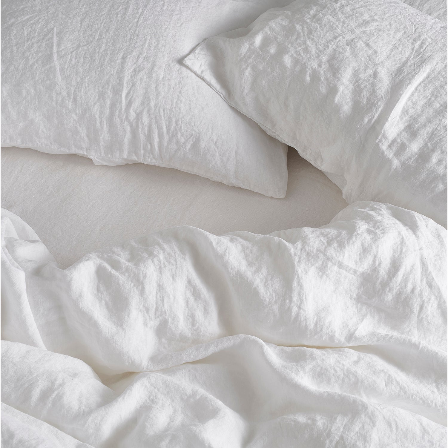 Introducing Linen: What Are the Bedding Benefits?