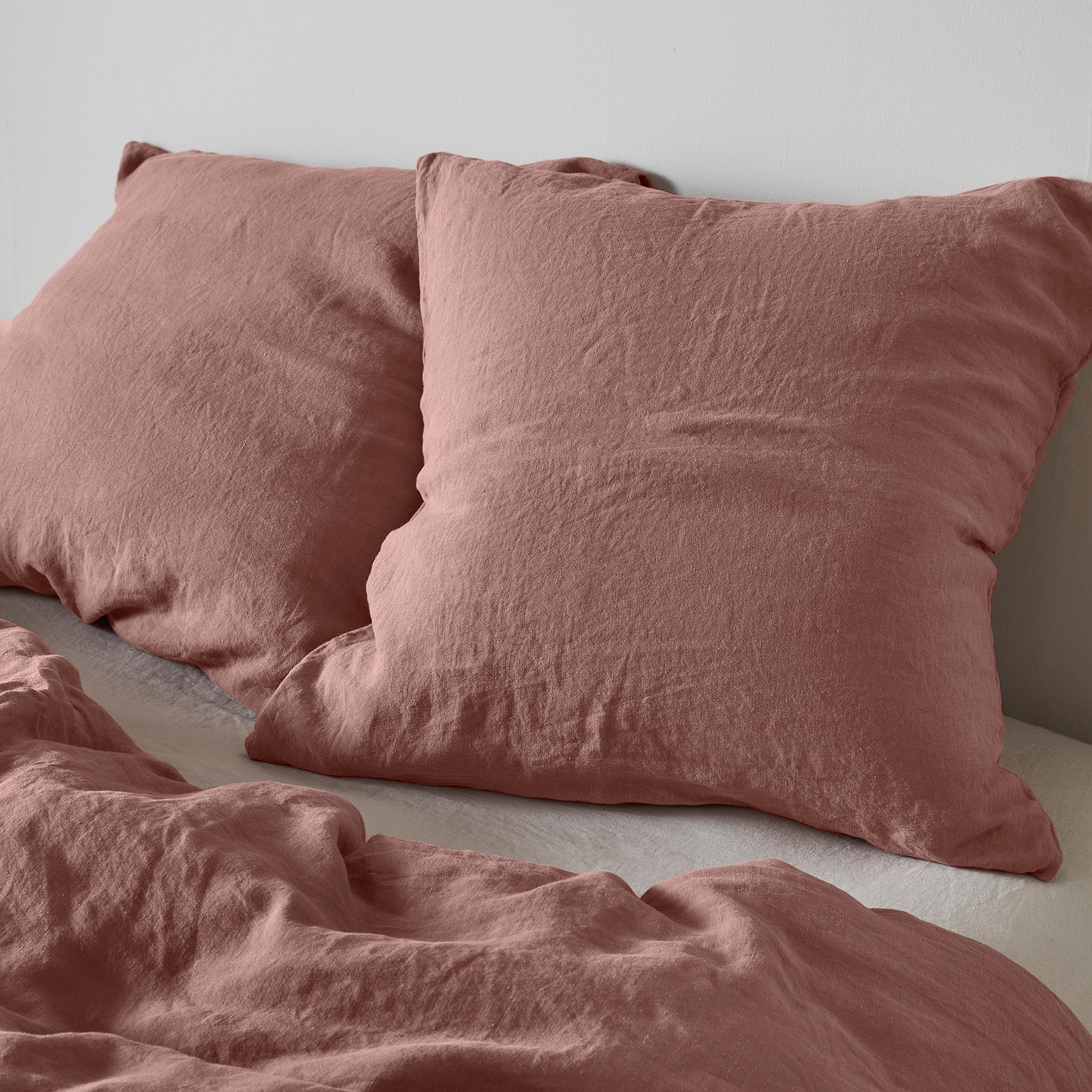 Linen Square Pillowcase Pair - Rust