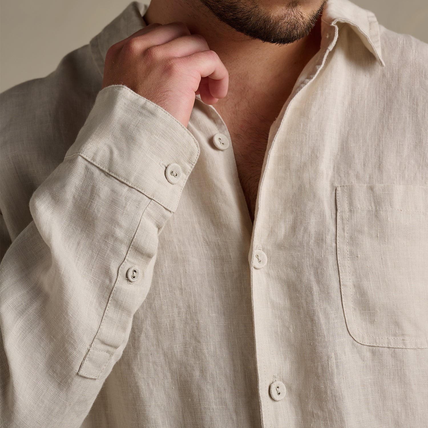 The Men's Linen Shirt - Clay