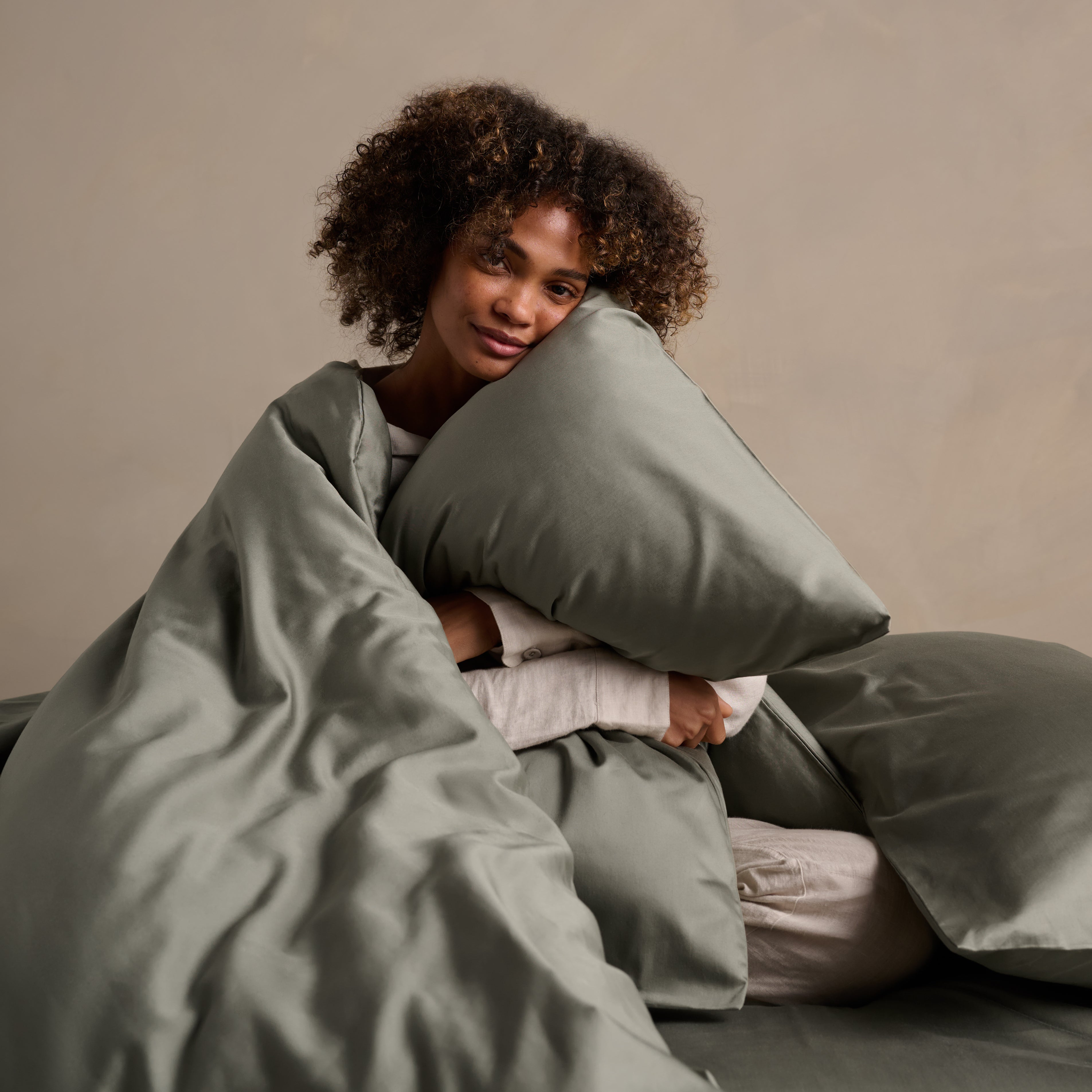 Bedfolk_Luxe-Cotton-Bedding-Bundle-Moss_1x1.jpg