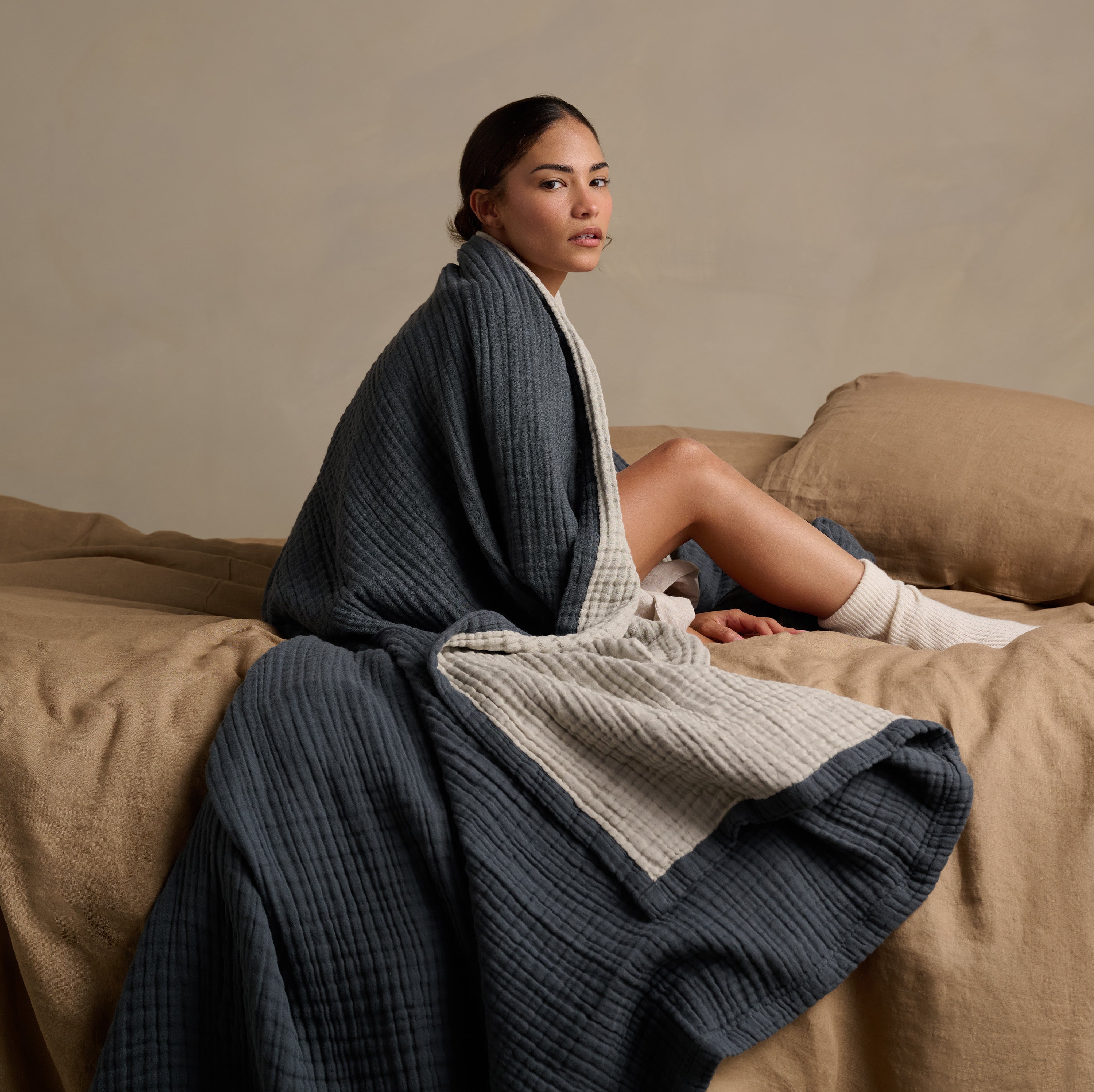 The Reversible Dream Cotton Throw - Ink / Clay