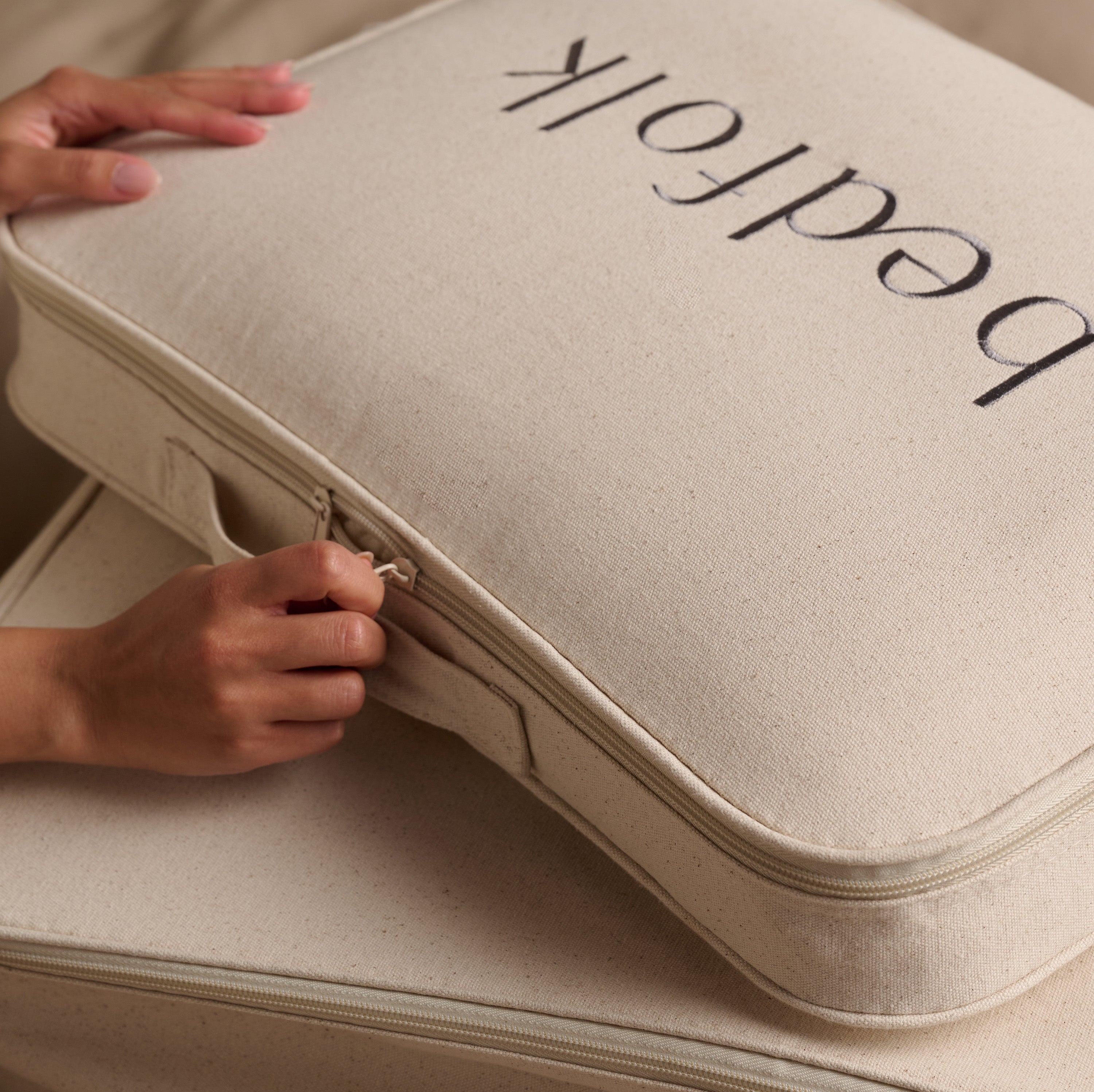 The Bedfolk Storage Case - Natural