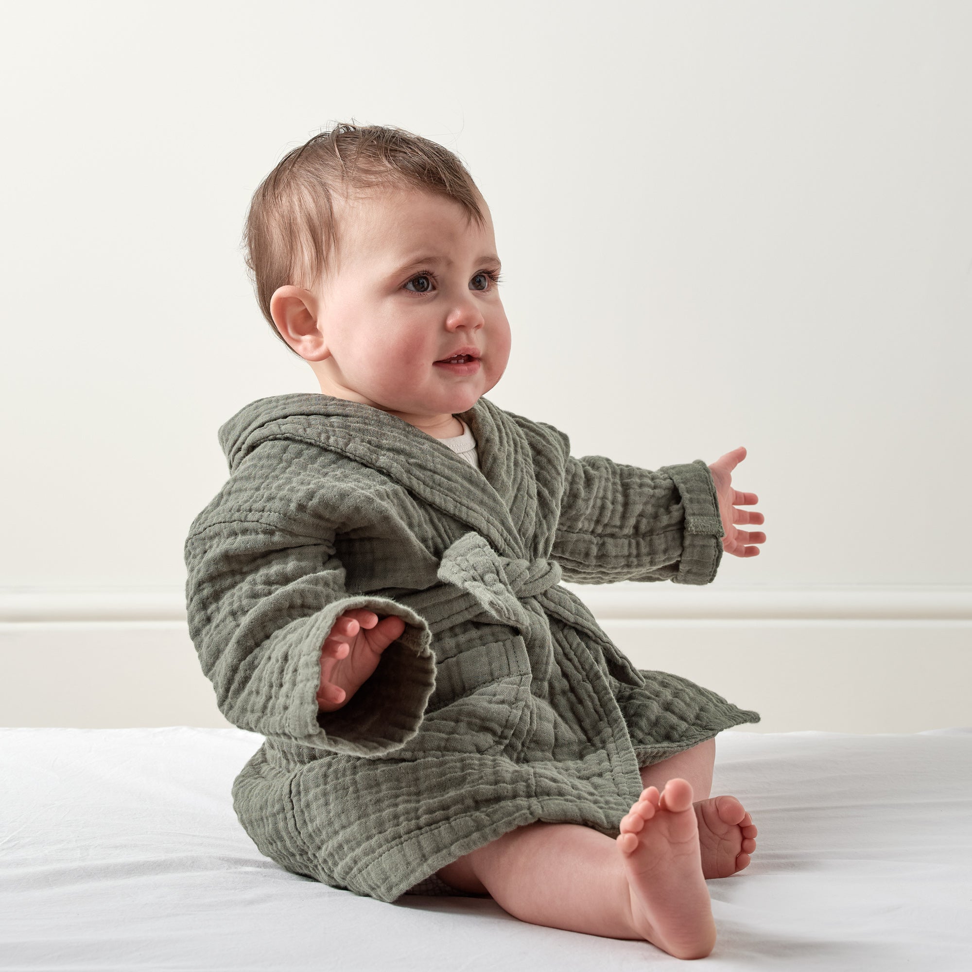 The Baby Dream Cotton Robe - Moss