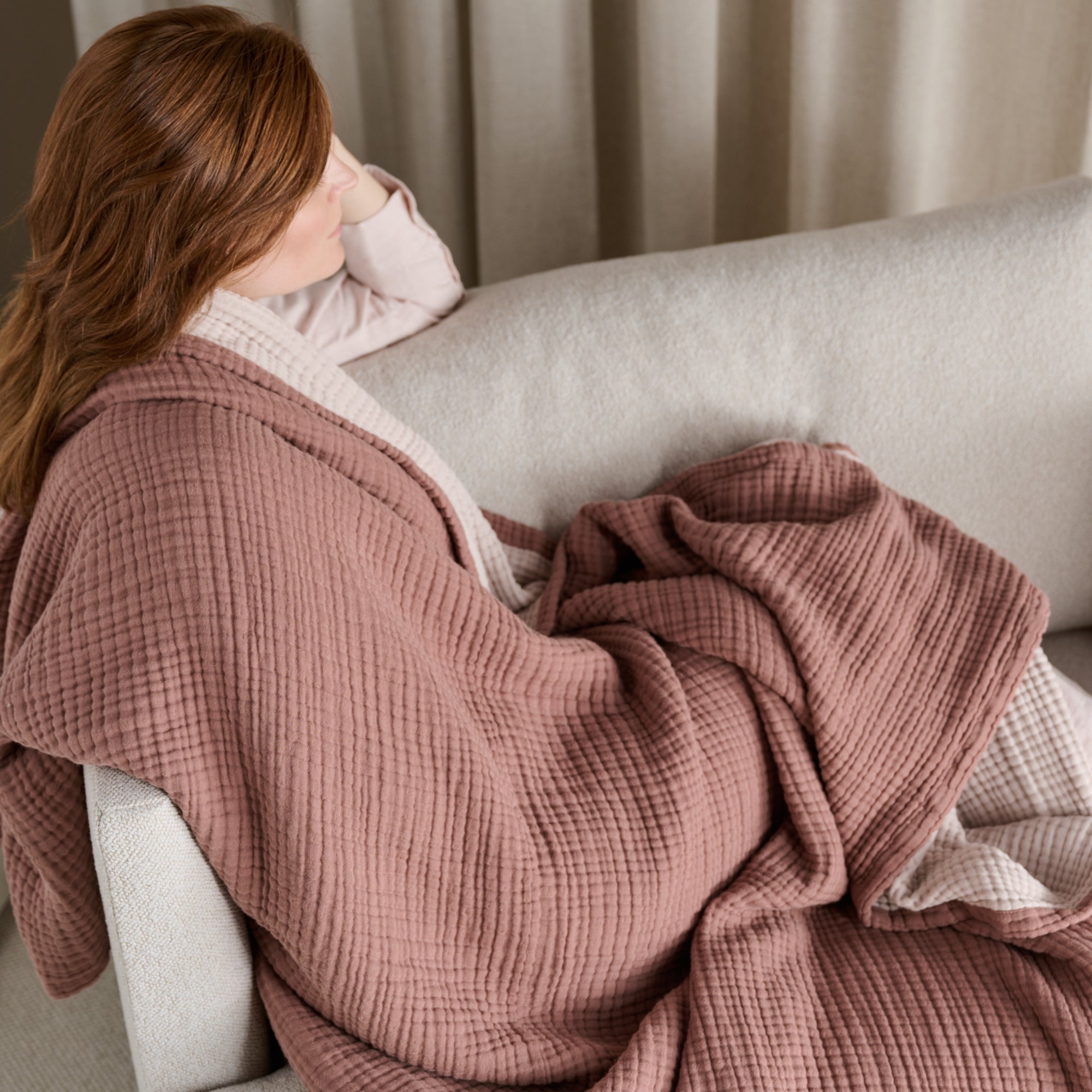 The Reversible Dream Cotton Throw - Rust / Rose