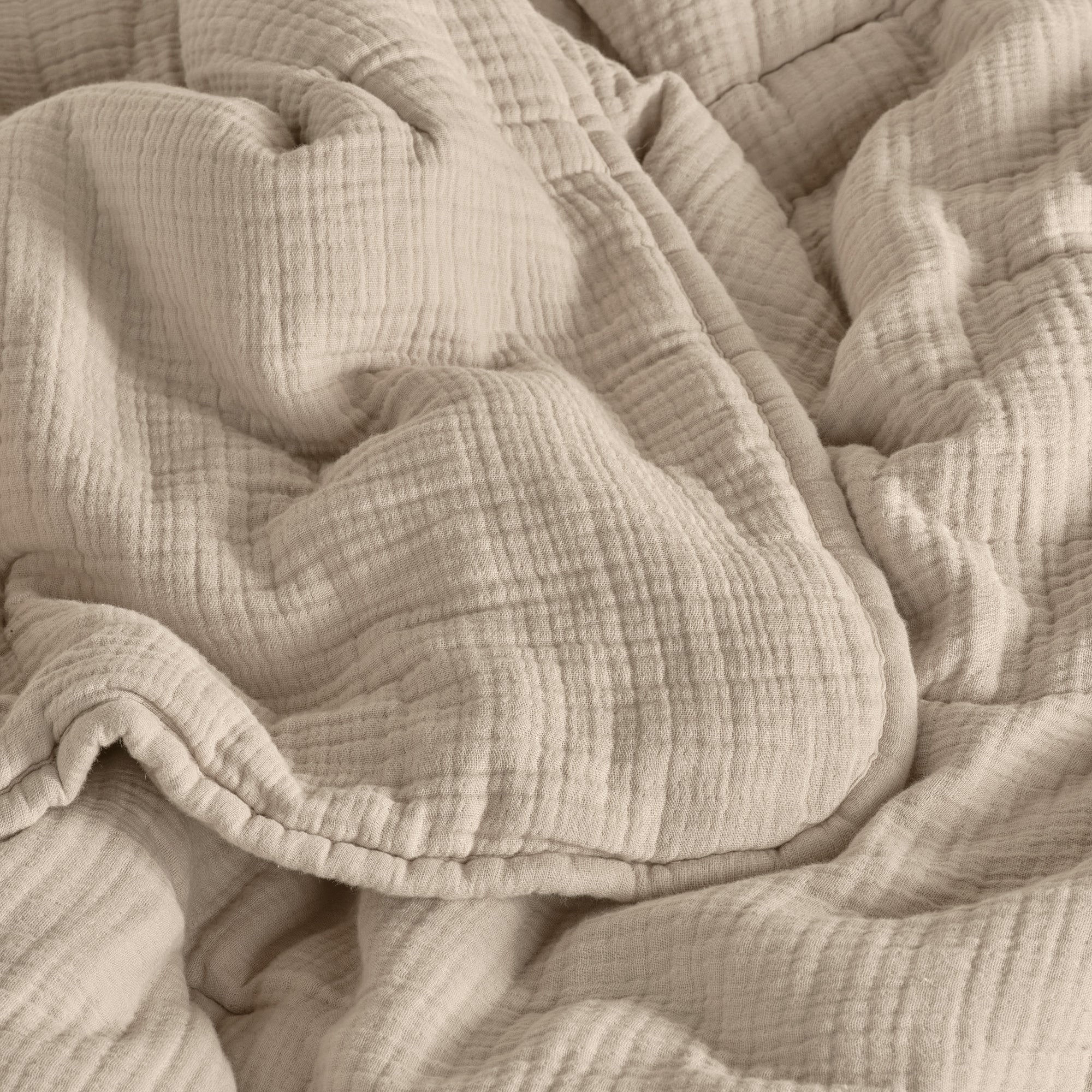 The Dream Cotton Quilt - Fawn